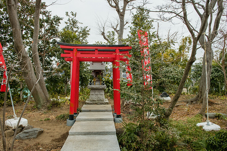 正一位稲荷大明神の鳥居